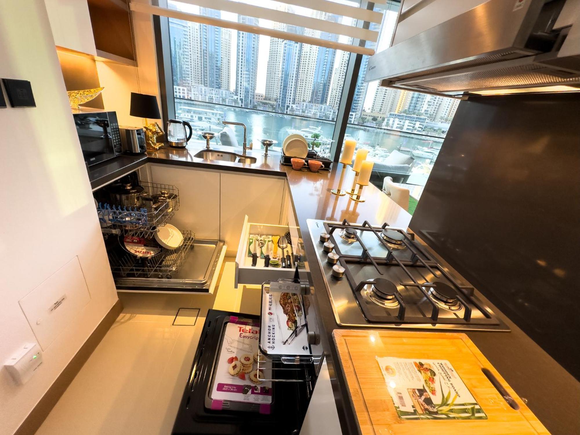 Vida Dubai Marina & Yacht Club , Hotel And Residences , Luxurious 2Br Екстер'єр фото