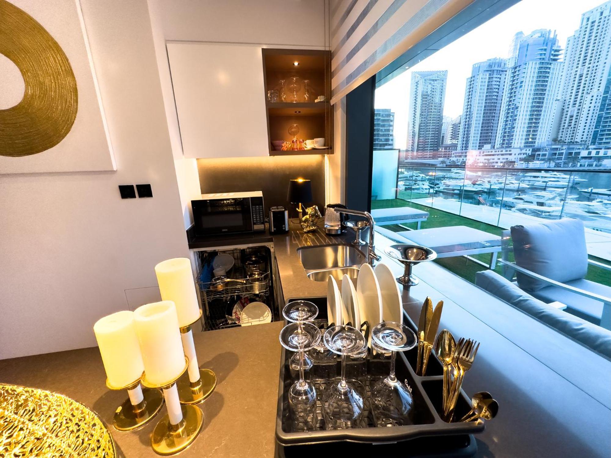 Vida Dubai Marina & Yacht Club , Hotel And Residences , Luxurious 2Br Екстер'єр фото